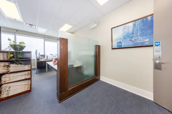 7191 Yonge ST #803, Markham, ON L3T 0C4