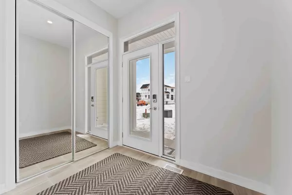 Stittsville - Munster - Richmond, ON K0A 2Z0,337 Cantering DR