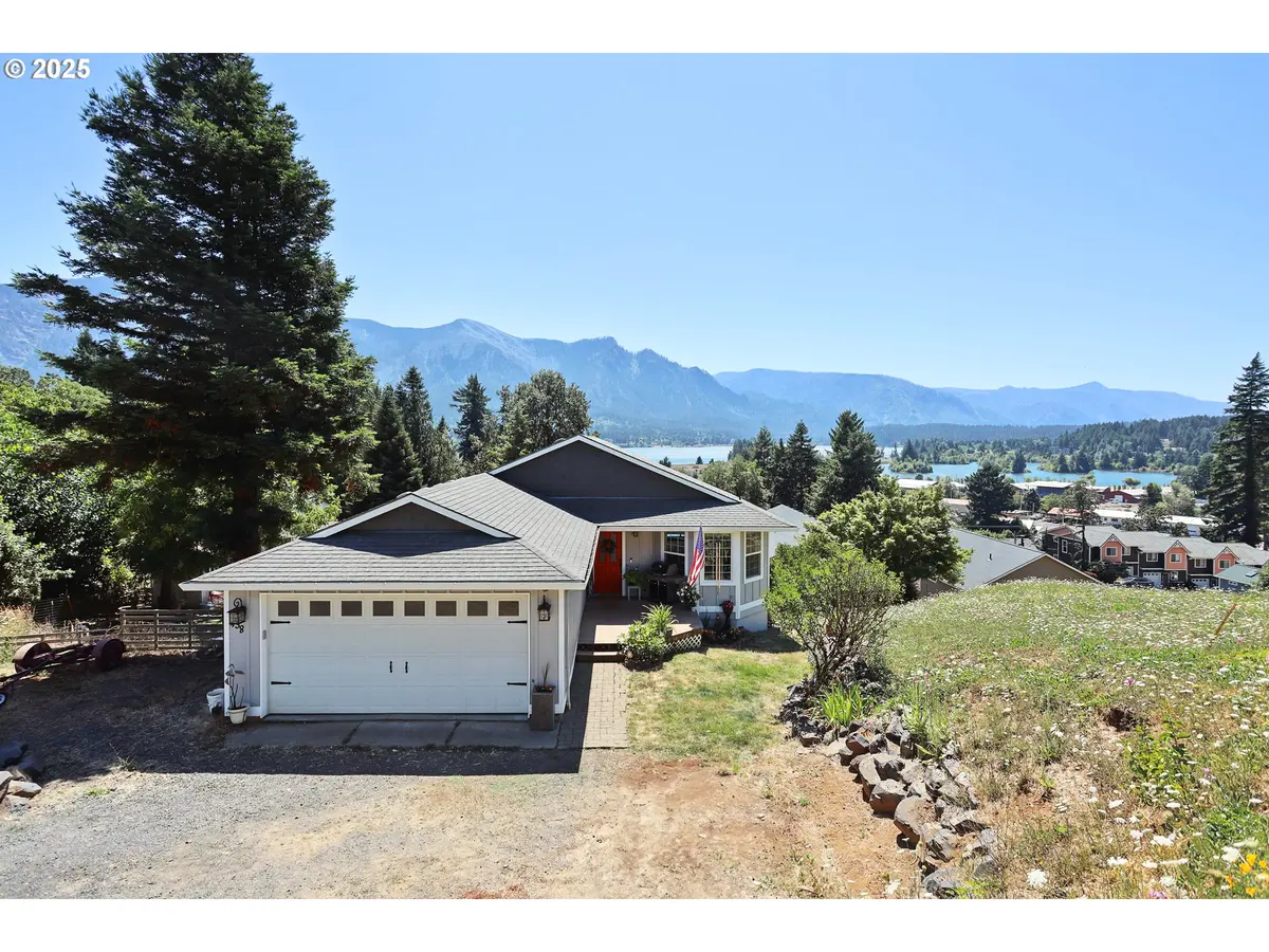 438 NW ROSELAWN ST, Stevenson, WA 98648