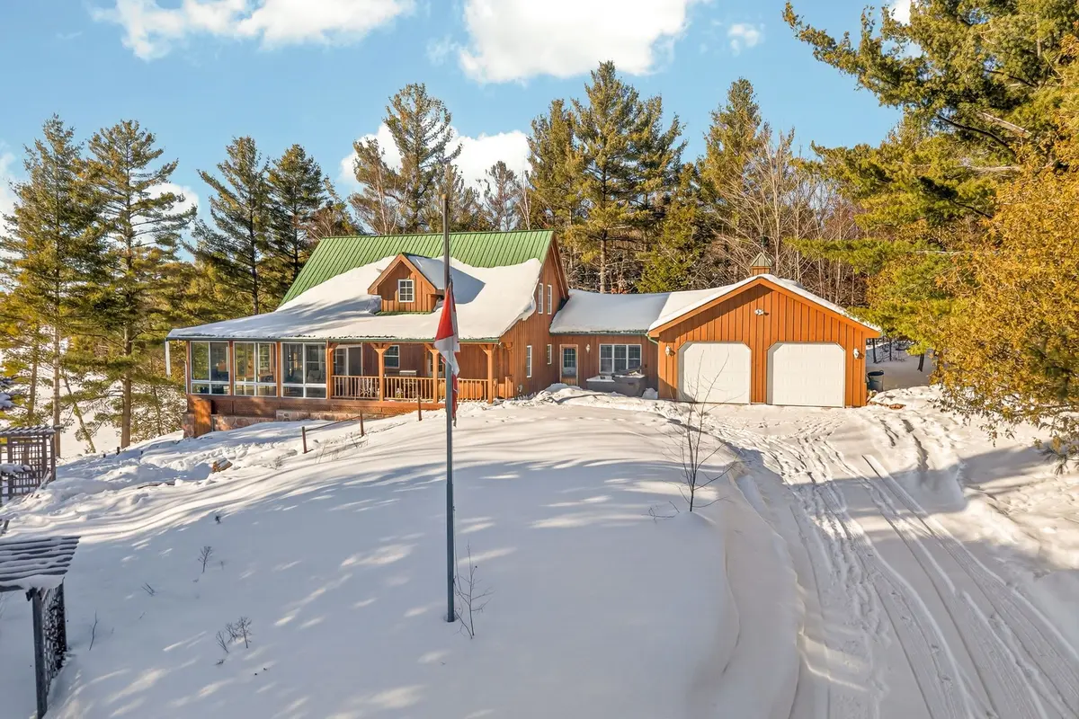 Frontenac, ON K0H 2P0,1093B Two Loon LN