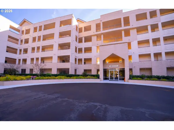 Portland, OR 97210,6605 W BURNSIDE ST #153