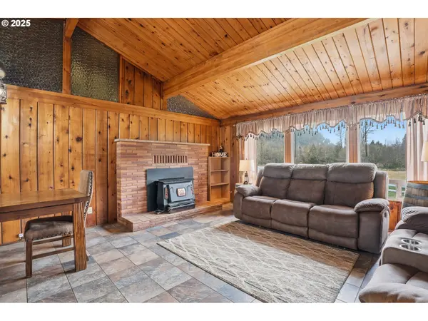 8442 US HIGHWAY 12, Glenoma, WA 98336