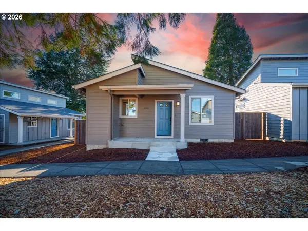 Oregon City, OR 97045,12300 Meadowlawn DR