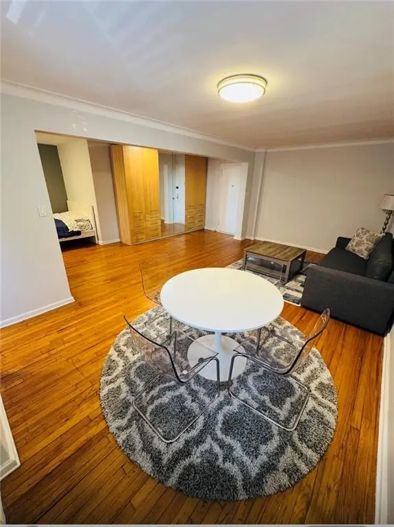 3060 Ocean AVE #3M, Brooklyn, NY 11235