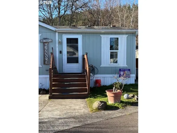 10901 SE Powell BLVD #5, Portland, OR 97266