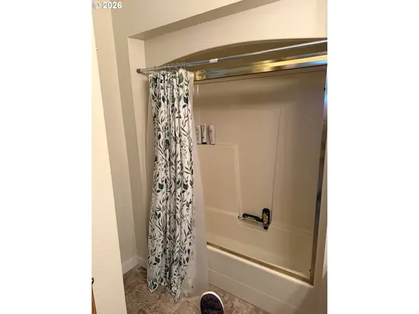 Baker City, OR 97814,2365 4TH ST #B-4