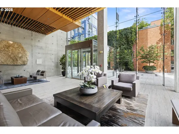 Portland, OR 97205,1221 SW 10TH AVE #1110