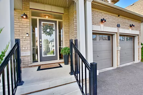 Collingwood, ON L9Y 3Z6,48 Mclean AVE