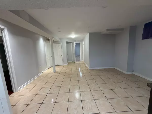 Brampton, ON L6P 2R6,2 Attview CRES