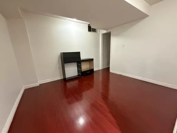 Brampton, ON L6P 2R6,2 Attview CRES