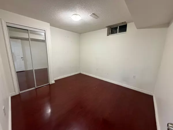 Brampton, ON L6P 2R6,2 Attview CRES