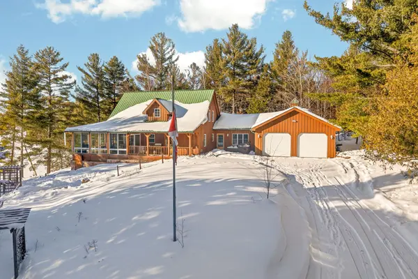 1093B Two Loon LN, Frontenac, ON K0H 2P0