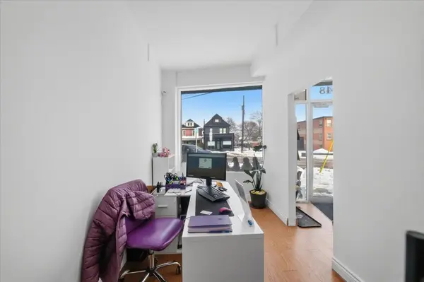 1548 King ST E, Hamilton, ON L8K 1S9