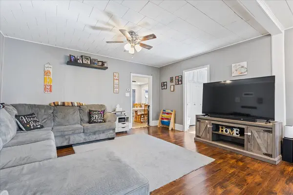 33 Victoria ST, West Perth, ON N0K 1N0