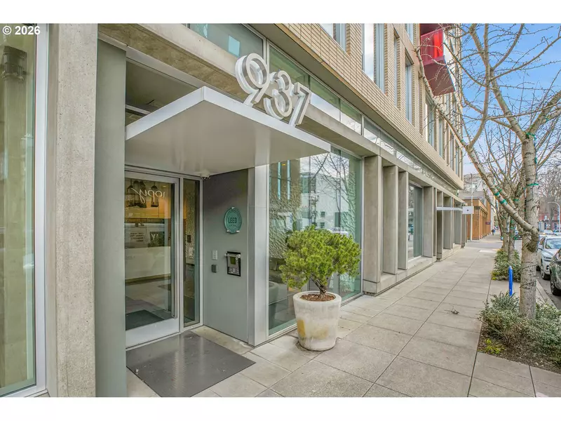 937 NW GLISAN ST #735, Portland, OR 97209