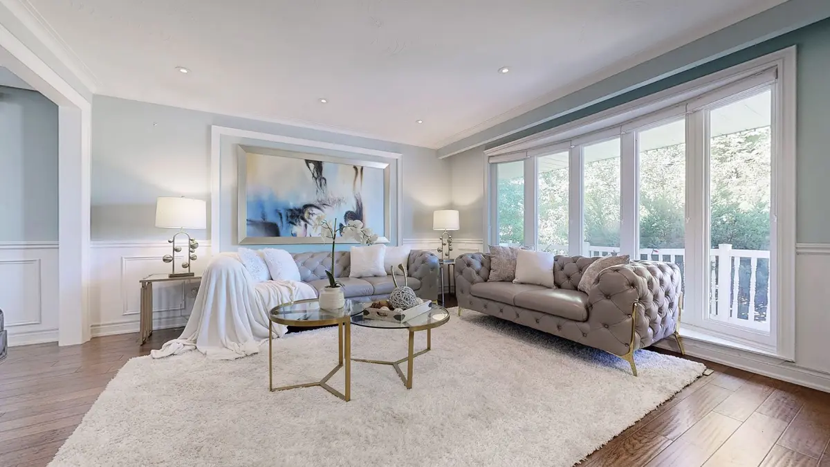 25 Greenyards DR, Toronto C14, ON M2M 2R7