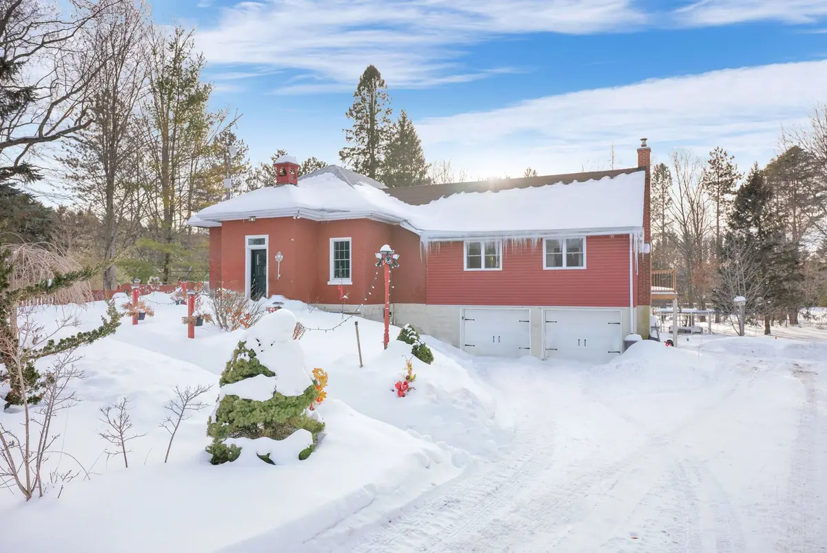 3828 Newtonville RD, Clarington, ON L0A 1J0