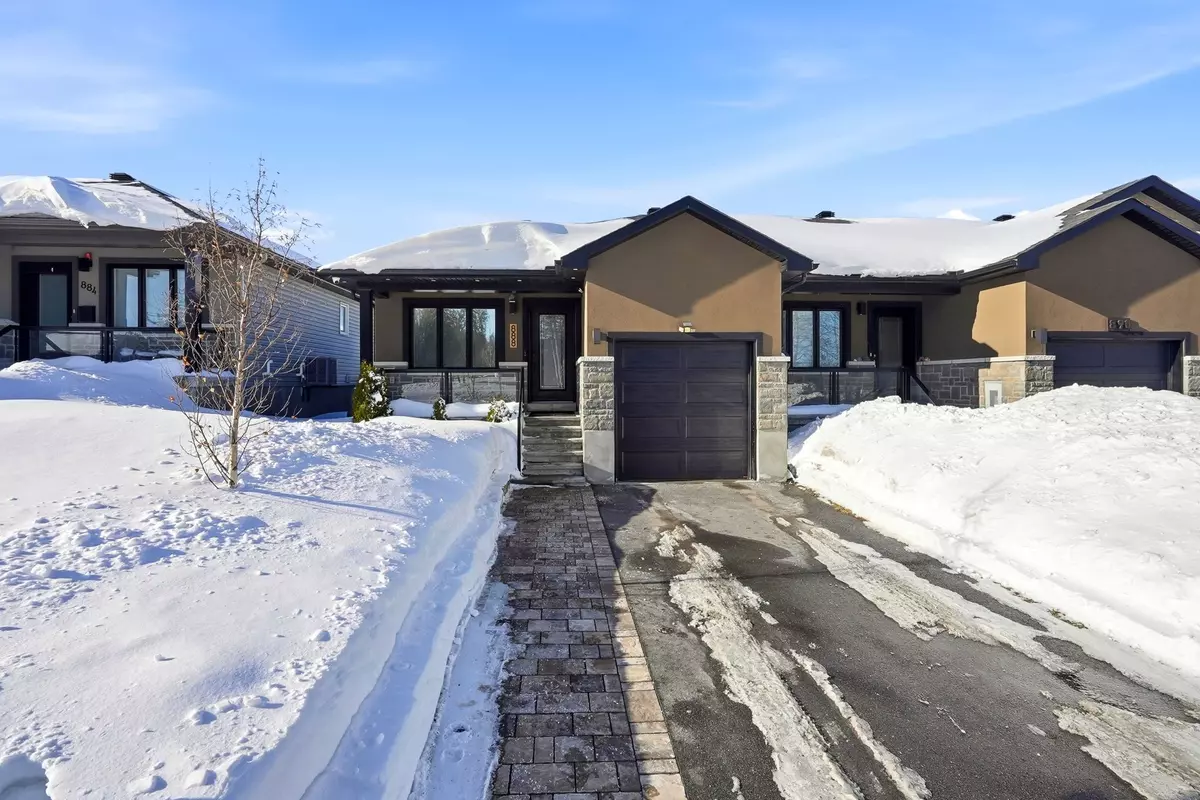 Mississippi Mills, ON K0A 1A0,888 REAUME ST