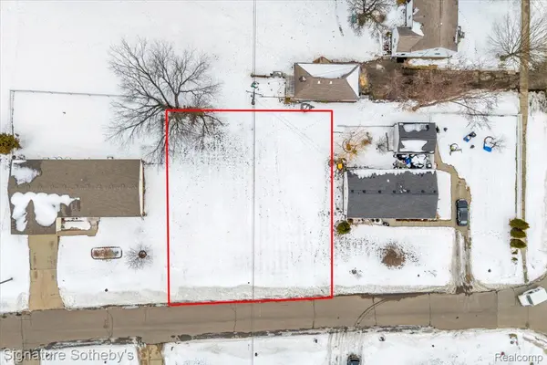 2983 Dashwood DR, Troy, MI 48083