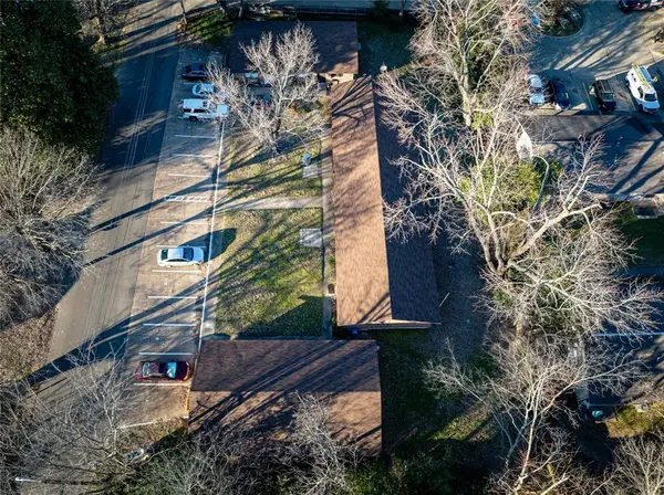 1006 Plum Street, Winnsboro, TX 75494