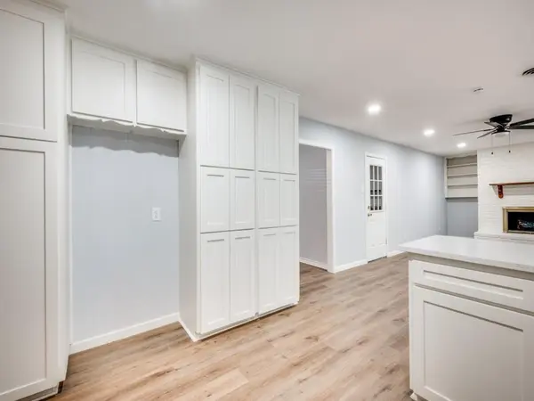 1108 Wade Drive, Bedford, TX 76022