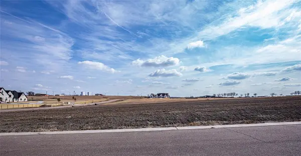 TBD Queens Court, Lorena, TX 76655