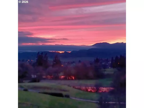 Sutherlin, OR 97479,607 WILDCAT CANYON RD