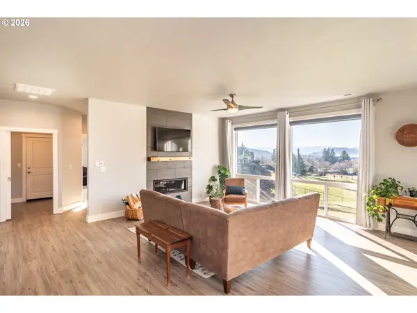 607 WILDCAT CANYON RD, Sutherlin, OR 97479