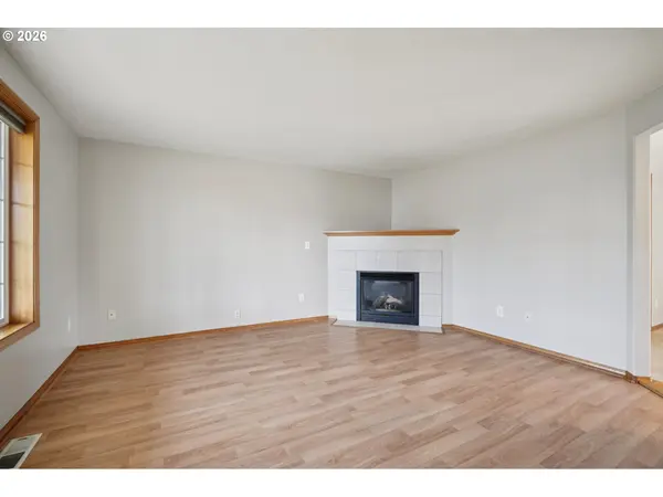 1815 SE 191ST PL, Vancouver, WA 98683