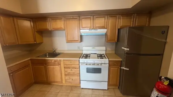 399-401 North Ave, Dunellen Boro, NJ 08812