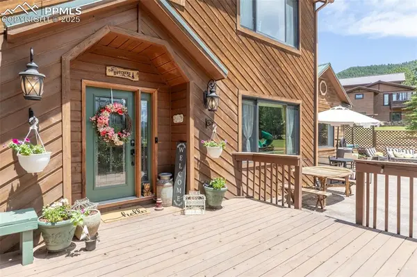 405 Sun Valley DR, Woodland Park, CO 80863