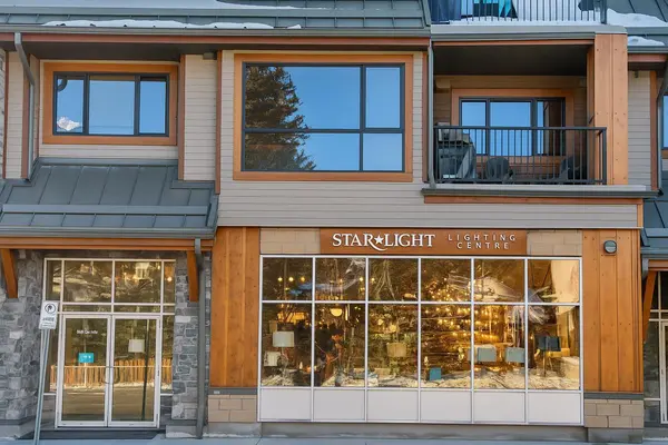 829 10 ST #113, Canmore, AB T1W 0C3