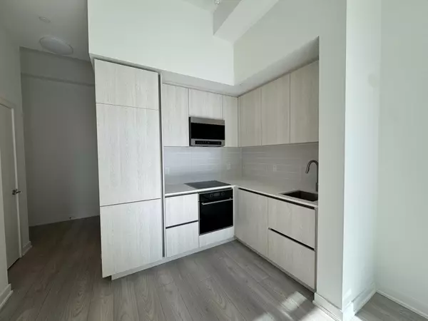 110 Broadway AVE #901S, Toronto C10, ON M4P 1V7