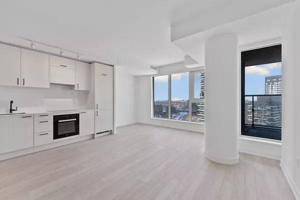 Toronto C13, ON M3C 0S4,1 Quarrington LN #3115