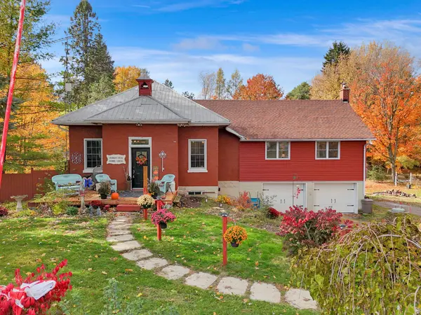 3828 Newtonville RD, Clarington, ON L0A 1J0