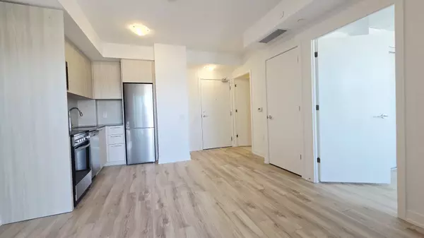 Toronto E11, ON M1B 0E9,7437 Kingston RD #620