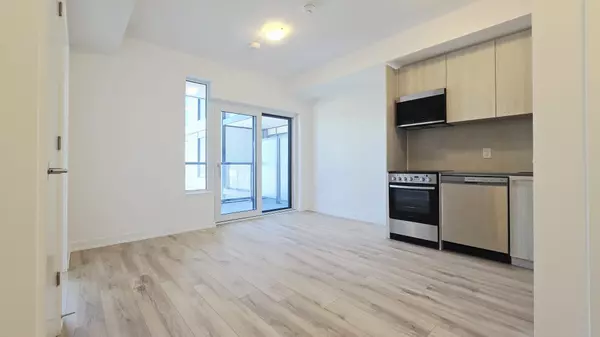 Toronto E11, ON M1B 0E9,7437 Kingston RD #620