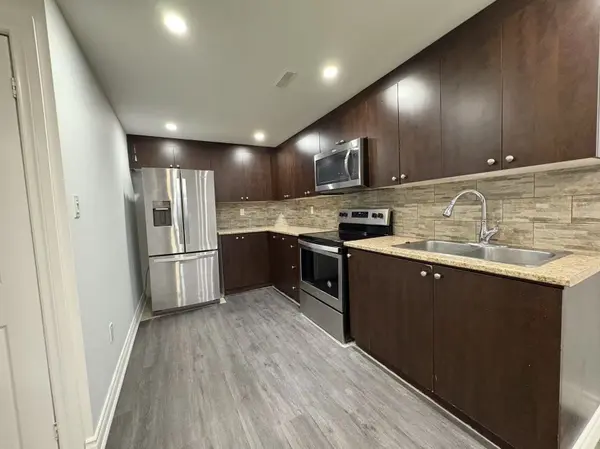 21 Natanya BLVD #BSMT, Georgina, ON L4P 3R6