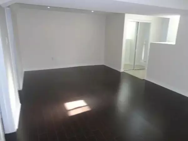 Brampton, ON L6Y 0N1,109 Olivia Marie DR #Basement