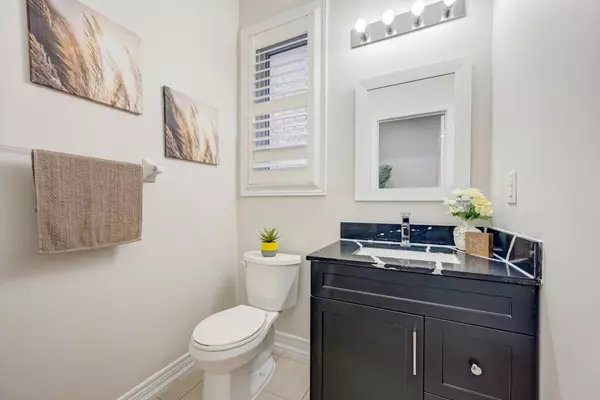 Brampton, ON L6X 5K6,14 Vezna CRES