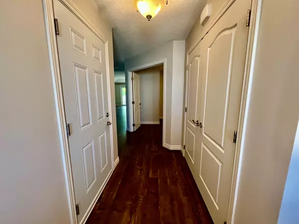 Prince Edward County, ON K0K 3L0,60 Conger DR