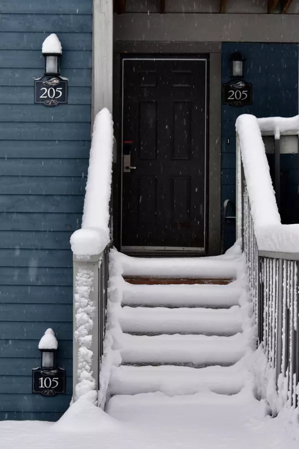 Huntsville, ON P1H 1A9,23-205 MAPLERIDGE DEERHURST DR