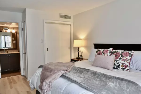 Huntsville, ON P1H 1A9,23-205 MAPLERIDGE DEERHURST DR