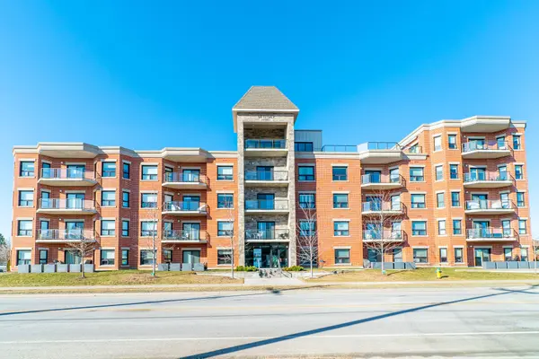 58 Glenelg ST W #103, Kawartha Lakes, ON K9V 0M9