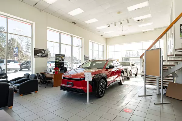 Huntsville, ON P1H 1T4,69 Centre ST N