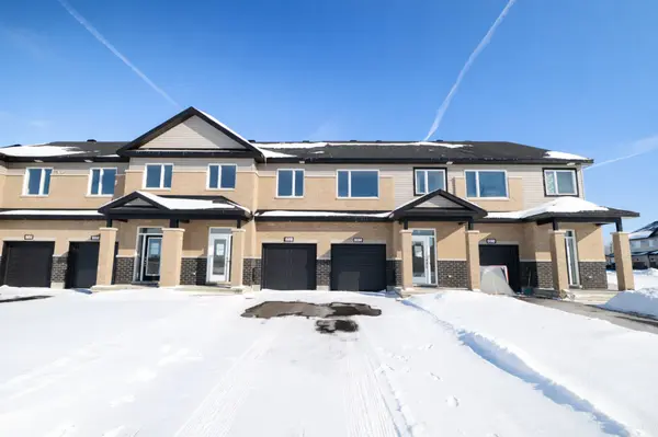 1924 Hawker Private, Stittsville - Munster - Richmond, ON K0A 1L0