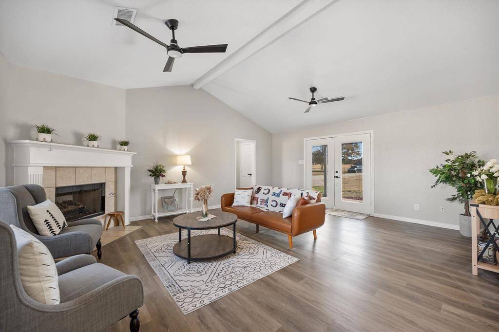 1301 County Road 705 Road, Joshua, TX 76058