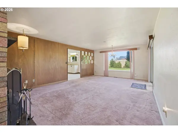 3373 RAWLINS AVE NE, Salem, OR 97301