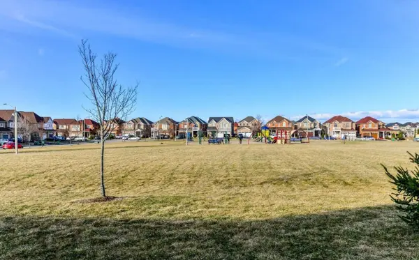 48 Stirrup CT, Brampton, ON L6X 5A2