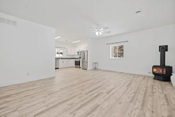 Mcmurrich/monteith, ON P0A 1C0,264 Almaguin DR